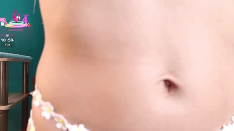 Snapshot of layla_17 chatting on 14, 4, 2026 layla_17 online show from 14, 4, 2026