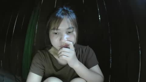 Snapshot of layla_999 chatting on 15, 5, 2026 layla_999 online show from 15, 5, 2026