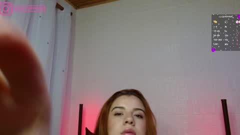 Snapshot of layla_castilloo chatting on 10, 1, 2025 Layla online show from 10, 1, 2025