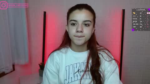 Layla online show from 12, 1, 2025