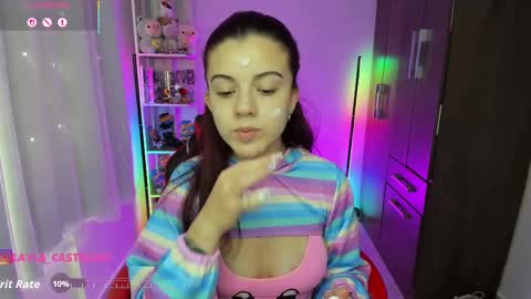 Snapshot of layla_castilloo chatting on 24, 9, 2025 Layla online show from 24, 9, 2025