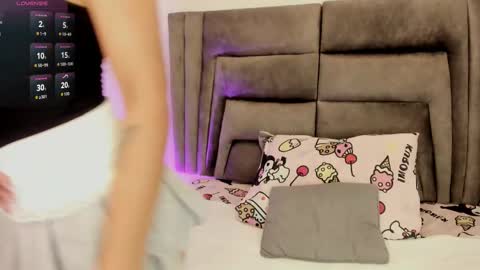 Snapshot of layla_clarke chatting on 27, 10, 2025 layla_clarke online show from 27, 10, 2025