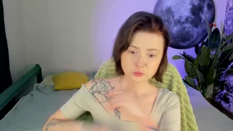 Snapshot of layla_cookies chatting on 2, 12, 2025 Layla online show from 2, 12, 2025