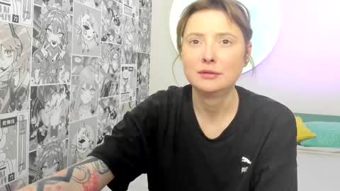 Snapshot of layla_cookies chatting on 18, 12, 2025 Layla online show from 18, 12, 2025