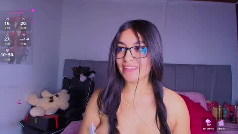 Snapshot of layla_nicols chatting on 25, 1, 2025 Layla online show from 25, 1, 2025