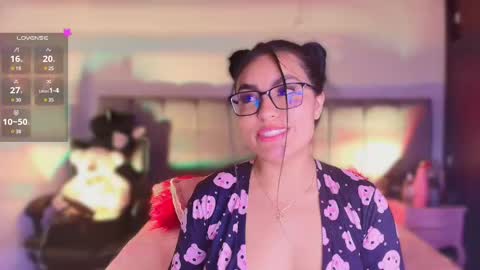 Snapshot of layla_nicols chatting on 1, 3, 2025 Layla online show from 1, 3, 2025