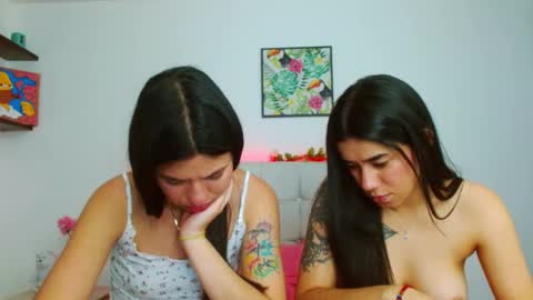 Snapshot of layla_roma chatting on 24, 12, 2024 Lia and Rachel online show from 24, 12, 2024