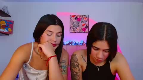 Snapshot of layla_roma chatting on 18, 10, 2025 Lia and Rachel online show from 18, 10, 2025