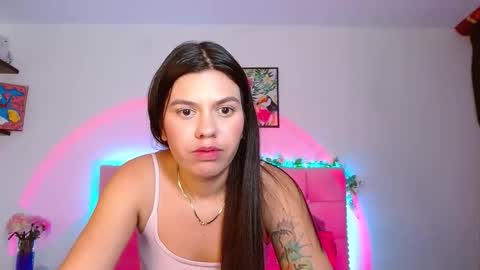 Snapshot of layla_roma chatting on 22, 10, 2025 Lia and Rachel online show from 22, 10, 2025