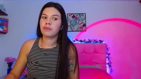 Snapshot of layla_roma chatting on 28, 11, 2025 Lia and Rachel online show from 28, 11, 2025