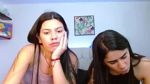 Lia and Rachel online show from 20, 12, 2025