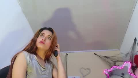 Snapshot of laylafoxy_tay chatting on 31, 10, 2025 laylafoxy_tay online show from 31, 10, 2025
