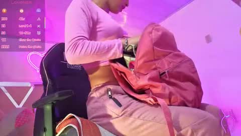 laylafoxy_tay online show from 9, 1, 2026