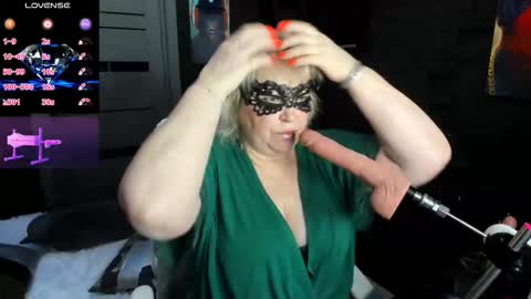 laylalaylamilf online show from 15, 1, 2026