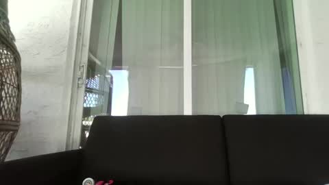 Snapshot of laylarainvip chatting on 15, 9, 2025 laylarainvip online show from 15, 9, 2025