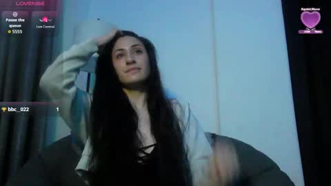 Snapshot of laylolasquirt chatting on 16, 9, 2025 laylolasquirt online show from 16, 9, 2025