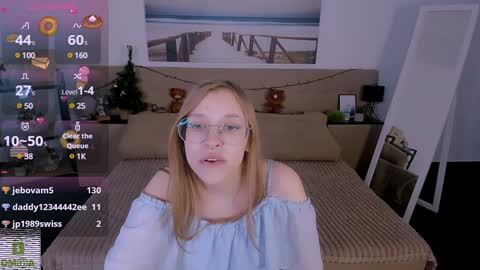 layriantavee online show from 3, 1, 2025