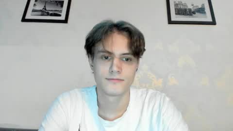 Snapshot of lazaret1k chatting on 25, 5, 2026 Vladi online show from 25, 5, 2026