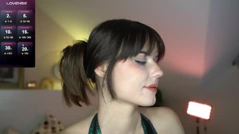 Snapshot of lazy_pepsi chatting on 25, 11, 2025 Pansy online show from 25, 11, 2025