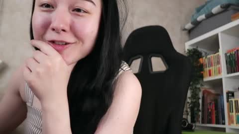 Snapshot of lazynut chatting on 26, 5, 2026 Lisa online show from 26, 5, 2026