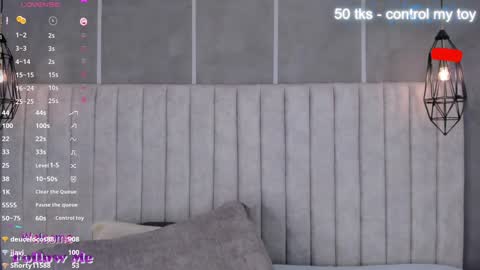 Snapshot of lea_gray chatting on 24, 1, 2025 online show from 24, 1, 2025