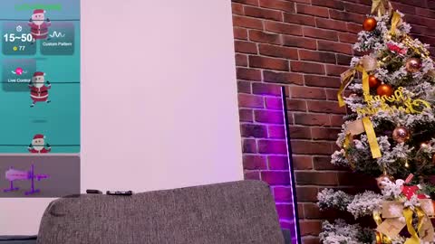 Snapshot of lea_loon chatting on 23, 12, 2024 lea_loon online show from 23, 12, 2024