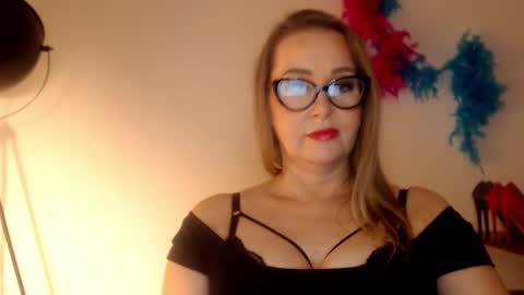 Snapshot of leadesire chatting on 18, 1, 2025 LEA online show from 18, 1, 2025