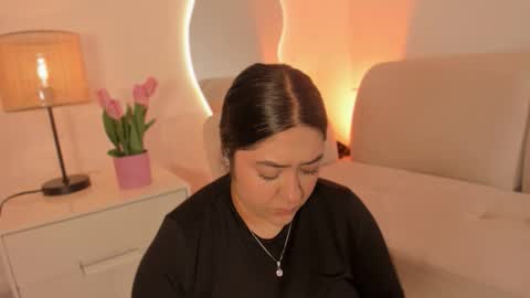 Snapshot of leah_bensoon chatting on 7, 11, 2025 Leah online show from 7, 11, 2025