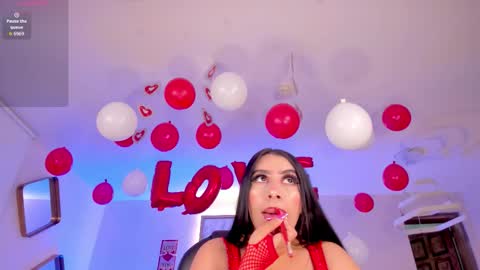 leahlombardi_ online show from 17, 2, 2026