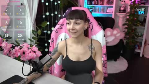 Leah online show from 11, 2, 2025