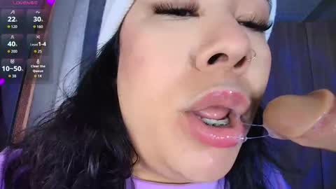 leah online show from 4, 10, 2025