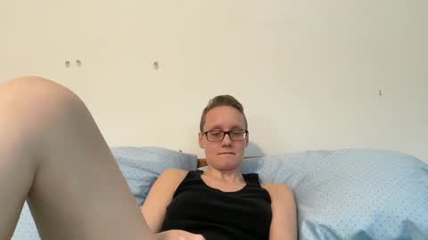 Snapshot of leahwilde chatting on 3, 2, 2025 Lee online show from 3, 2, 2025