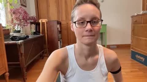 Snapshot of leahwilde chatting on 13, 2, 2025 Lee online show from 13, 2, 2025