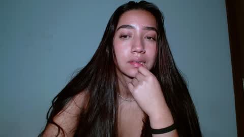 Snapshot of leanaalhub chatting on 5, 12, 2024 leanaalhub online show from 5, 12, 2024