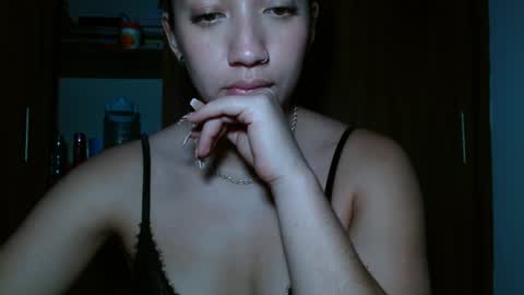 Snapshot of leanaalhub chatting on 18, 12, 2024 leanaalhub online show from 18, 12, 2024