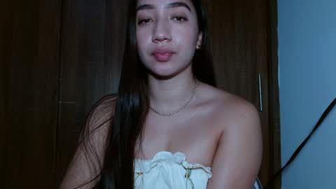 Snapshot of leanaalhub chatting on 21, 12, 2024 leanaalhub online show from 21, 12, 2024