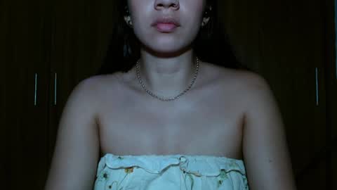 Snapshot of leanaalhub chatting on 22, 12, 2024 leanaalhub online show from 22, 12, 2024