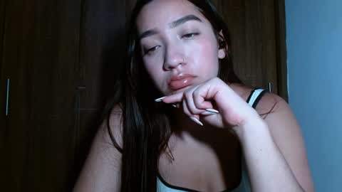 Snapshot of leanaalhub chatting on 10, 1, 2025 leanaalhub online show from 10, 1, 2025