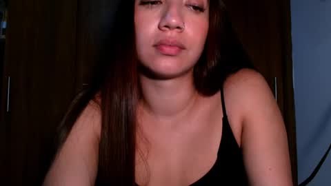 Snapshot of leanaalhub chatting on 4, 10, 2025 leanaalhub online show from 4, 10, 2025