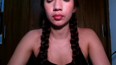 leanaalhub online show from 23, 12, 2025