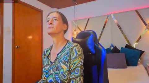 Snapshot of leanamaturex chatting on 14, 1, 2026 leanamaturex online show from 14, 1, 2026