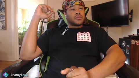 Snapshot of learoy chatting on 13, 1, 2025 Learoy online show from 13, 1, 2025