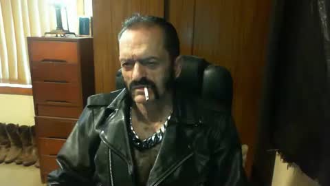 Snapshot of leathergreaser chatting on 16, 1, 2025 leathergreaser online show from 16, 1, 2025