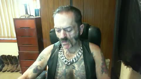 Snapshot of leathergreaser chatting on 16, 2, 2025 leathergreaser online show from 16, 2, 2025