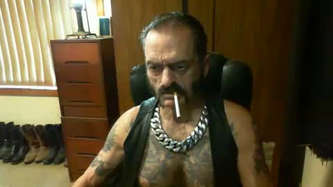 Snapshot of leathergreaser chatting on 3, 3, 2025 leathergreaser online show from 3, 3, 2025