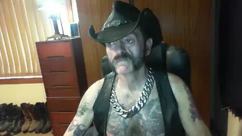 leathergreaser online show from 12, 3, 2026