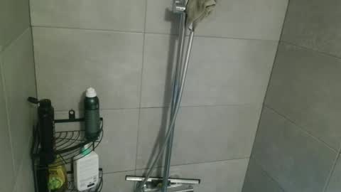 leatherjacketlove online show from 14, 12, 2025