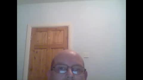 Snapshot of leatherpants68 chatting on 3, 10, 2025 leatherpants68 online show from 3, 10, 2025