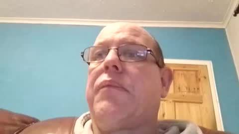 Snapshot of leatherpants68 chatting on 31, 1, 2026 leatherpants68 online show from 31, 1, 2026