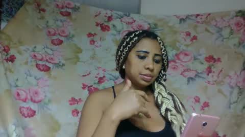 leatianaa online show from 17, 5, 2026